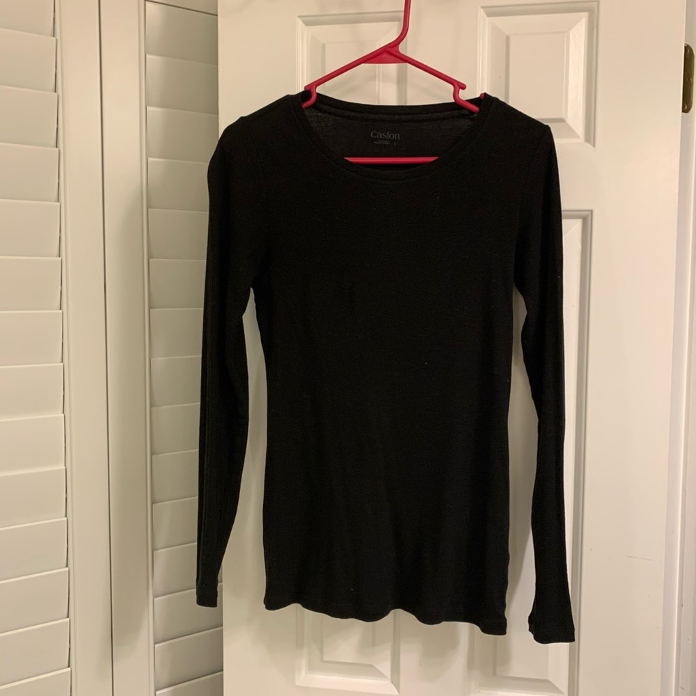 Long sleeve knit tee